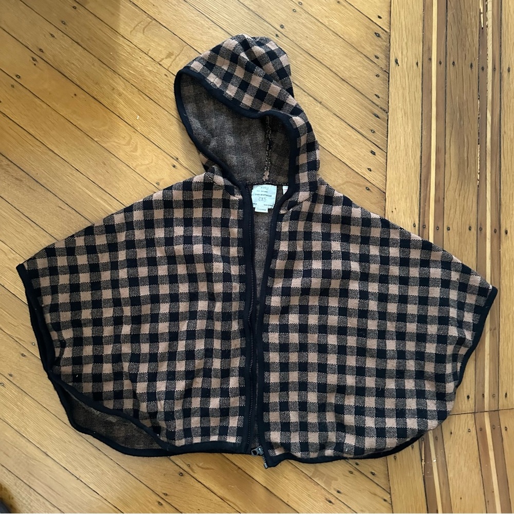 Zara capes